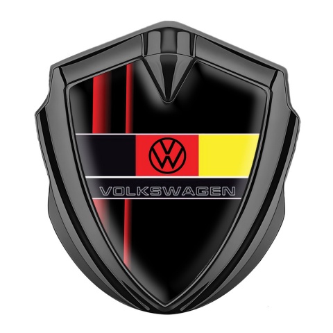 VW Emblem Logo Schriftzug Aufkleber Graphit Tonfarbe Schwarz Basis mit Rote Streifen und Deutsche Flagge Logo