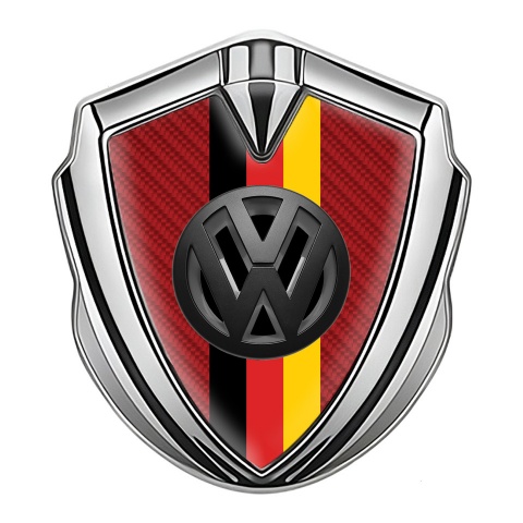 VW Emblem Aufkleber Autozubehor Silbertonfarbe mit Rote Carbon Hintergrund und 3D Logo Deutsche Trikolore