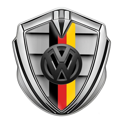 VW Emblem Logo Schriftzug Aufkleber mit Silbertonfarbe Frontgrilleffekt Basis und 3D Logo Deutsche Trikolore