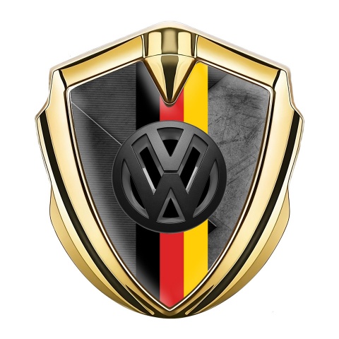 VW Emblem Abzeichen Goldtonfarbe mit Gemischte Oberflache Basis Design und 3D logo Deutsche Trikolore