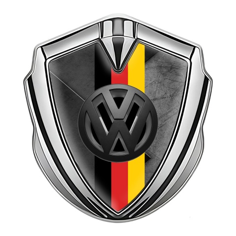 VW Emblem Abzeichen Silbertonfarbe mit Gemischte Oberflache Basis Design und 3D logo Deutsche Trikolore