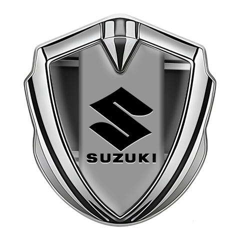 Suzuki Selbstklebendes Metallaufkleber Emblem Silbertonfarbe Metall Rahmen mit Schwarz Logo