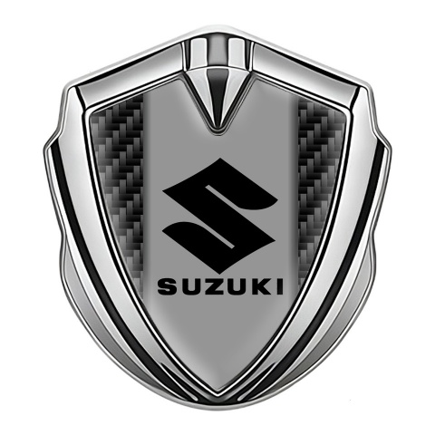 Suzuki Emblem Abzeichen selbstklebend Silbertonfarbe Schwarz Carbon Version