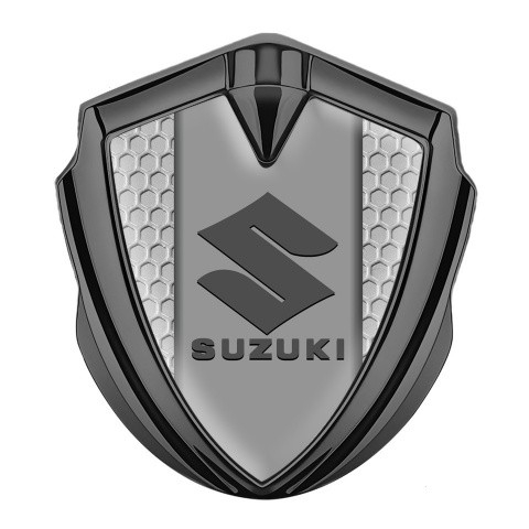 Suzuki Emblem Logo Schriftzug Aufkleber Graphit Tonfarbe Wabeneffekt basis mit Grau logo