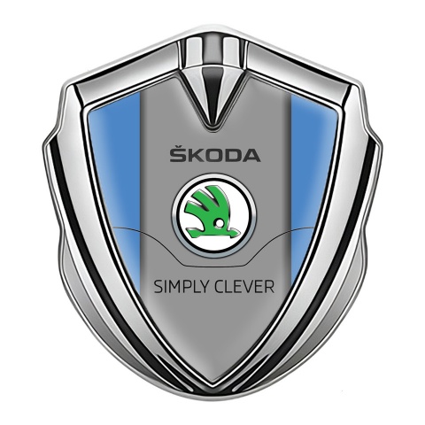 Skoda Emblem Aufkleber Autozubehor Silbertonfarbe mit Blau Hintergrund und Klassisch Logo