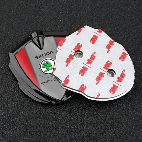 Skoda Seitenflugel Emblem Aufkleber Graphit Tonfarbe mit Rote basis und grau Panel logo