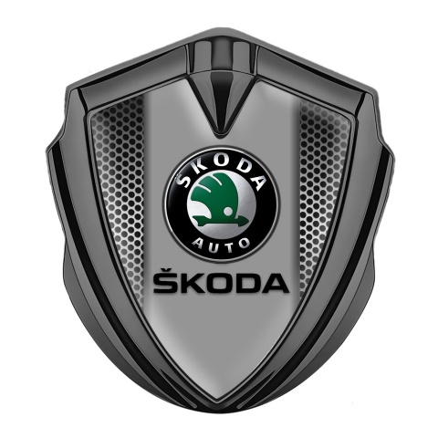 Skoda Seitenflugel Emblem Aufkleber Graphit Tonfarbe mit Perforiertes Metall Design Basis