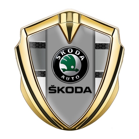 Skoda Emblem Abzeichen selbstklebend Goldtonfarbe mit Grau Elemente Basis und Grau Logo Panel