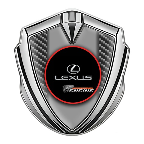 Lexus Emblem Abzeichen Silbertonfarbe Dunkles Carbon mit Rote Rundes Logo