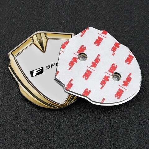 Lexus F Sport Abzeichen selbstklebend Goldtonfarbe Grau Basis mit Schwarz Logo