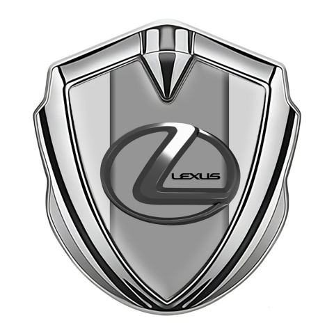 Lexus Emblem Abzeichen selbstklebend Silbertonfarbe mit Grau Logo Panel