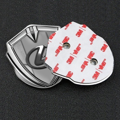 Lexus Seitenflugel Emblem Aufkleber Silbertonfarbe Asphalt Textur Basis mit Grau Logo Panel