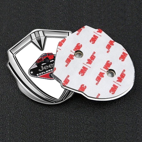Jeep Emblem Abzeichen Silbertonfarbe Weiss mit Explore More Logo