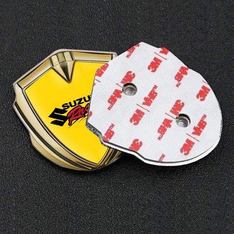 Suzuki Seitenflugel Emblem Aufkleber Goldtonfarbe Gelb Fundament mit Racing logo Motiv
