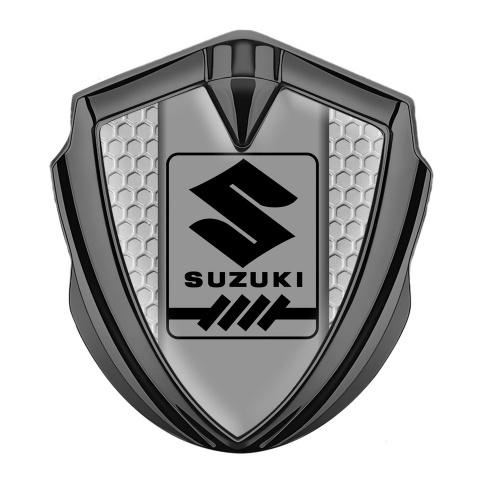 Suzuki Emblem Aufkleber Autozubehor Graphit Tonfarbe Wabeneffekt Basis mit Grau Logo Panel