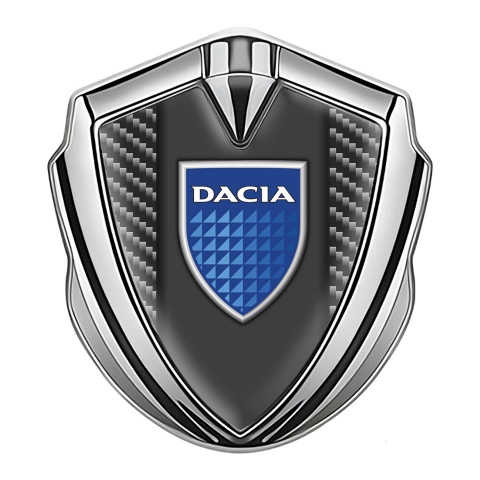 Dacia Seitenflugel Emblem Aufkleber Silbertonfarbe Dunkles Kohlenstoff mit Logo Blau Schild