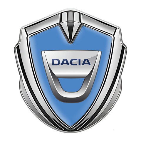 Dacia Emblem Logo Schriftzug Aufkleber Silbertonfarbe Blau Hintergrund mit Klassisch Logo