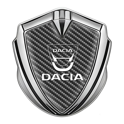 Dacia Emblem Abzeichen selbstklebend Silbertonfarbe mit Carbon Version