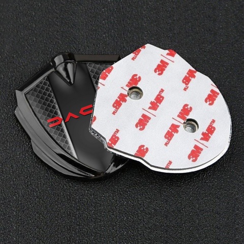 Dacia Emblem Abzeichen Graphit Tonfarbe Schwarz Netz mit Rote Logo