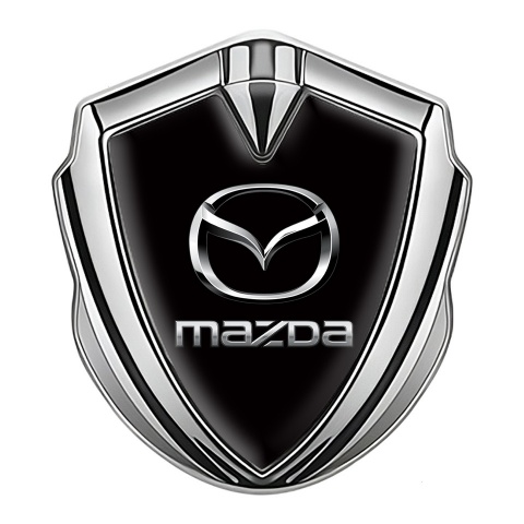 Mazda Seitenflugel Emblem Aufkleber Silbertonfarbe mit Schwarz Vorlage und Silber Logo