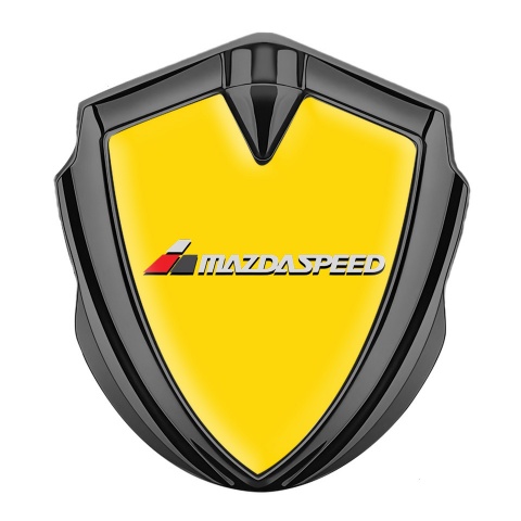 Mazda Selbstklebendes Metallaufkleber Emblem Graphit Tonfarbe mit Gelb Hintergrund und Grau Rote Logo