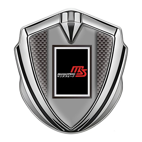 Mazda Speed Emblem Abzeichen Silbertonfarbe mit Braun Carbon Basis und Rechteckiges Logo