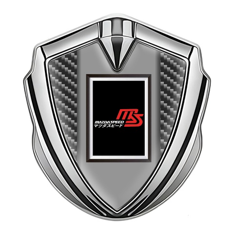 Mazda Speed Abzeichen selbstklebend Silbertonfarbe mit Dunkles Carbon und Rechteckiges Logo Stil