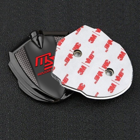 Mazda Speed Abzeichen selbstklebend Graphit Tonfarbe mit Braun Carbon und Graphit Panel Rote logo
