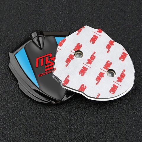 Mazda Speed Emblem Auto Zeichen Graphit Tonfarbe mit Himmelblau Basis und Graphit Panel Rote Logo