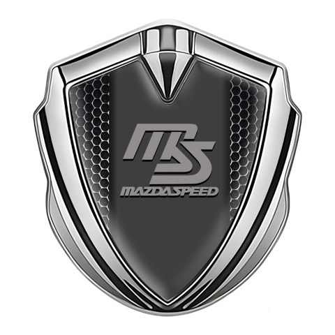 Mazda Speed Abzeichen selbstklebend Silbertonfarbe mit Basis Perforierter Stahl Effekt und Grau logo Stil