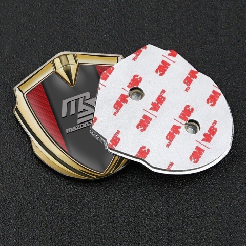 Mazda Speed Emblem Abzeichen selbstklebend Goldtonfarbe mit Rote Carbon Und Graphit Panel Grau logo
