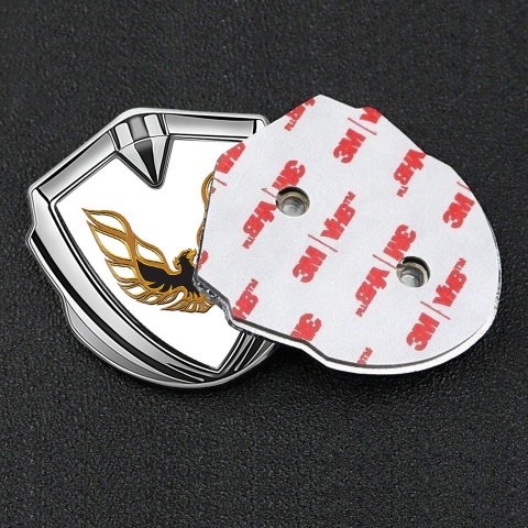 Pontiac Seitenflugel Emblem Aufkleber Silbertonfarbe Weiss Basis mit Kupfer Feuervogel Logo