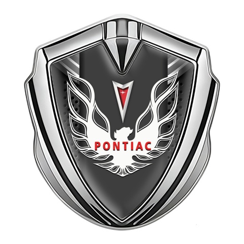 Pontiac Emblem Abzeichen Silbertonfarbe Dunkles Mesh Basis mit Weiss Rot Logo