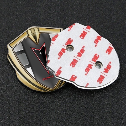 Pontiac Emblem Logo Schriftzug Aufkleber Goldtonfarbe Metall Panele Basis mit Rote Logo