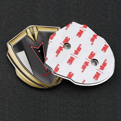 Pontiac Seitenflugel Emblem Aufkleber Goldtonfarbe Mattierte Platte mit Rote Logo Stil