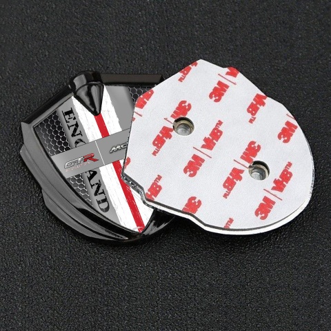 Mclaren GTR Selbstklebendes Metallaufkleber Emblem Graphit Tonfarbe Perforierter Stahl Basis England Stil Logo
