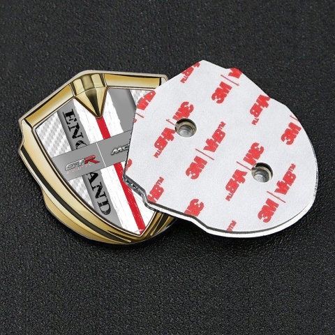 Mclaren GTR Emblem Abzeichen selbstklebend Goldtonfarbe Weiss Carbon England Still