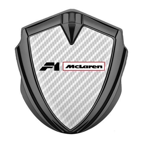Mclaren Emblem Auto Zeichen Graphit Tonfarbe Weiss carbon mit F1 logo