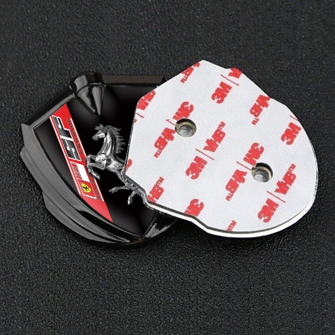 Ferrari Emblem Abzeichen Graphit Tonfarbe mit Schwarz Vorlage und Chrome Logo