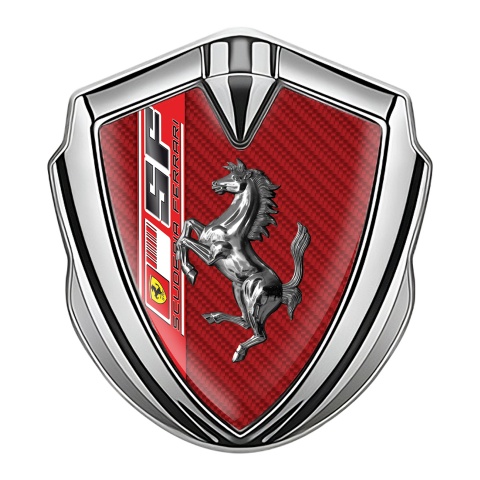 Ferrari Emblem Logo Schriftzug Aufkleber mit Silbertonfarbe und Rote carbon Vorlage und Chrom Logo Stil