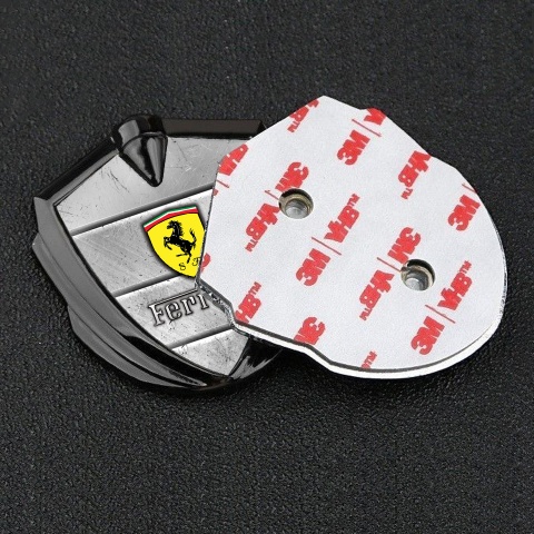 Ferrari Emblem Abzeichen Graphit Tonfarbe mit Graue Teller Design