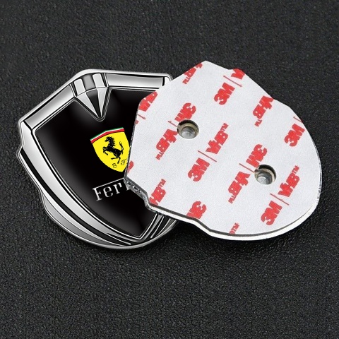 Ferrari Emblem Aufkleber Autozubehor Silbertonfarbe mit Schwarz Basis und Sauberes Logo