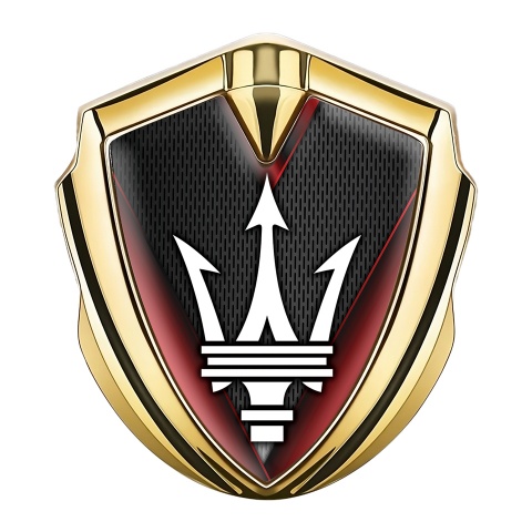 Maserati Selbstklebendes Metallaufkleber Emblem Goldtonfarbe mit Rote schrage Elemente Design
