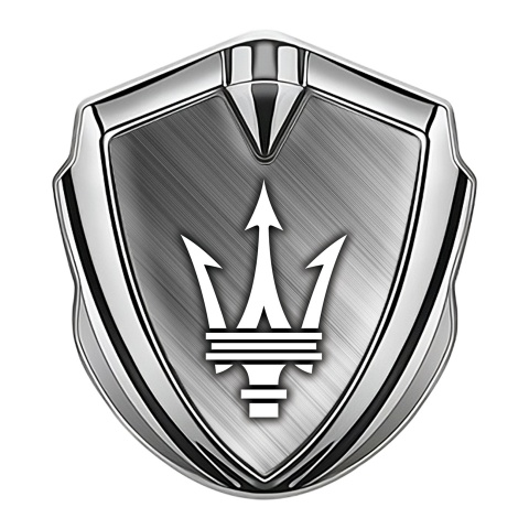 Maserati Selbstklebendes Metallaufkleber Emblem Silbertonfarbe mit Poliertes Metall Design