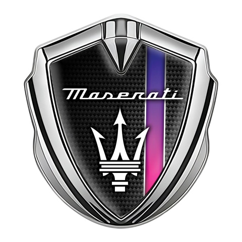 Maserati Emblem Aufkleber Autozubehor Silbertonfarbe mit Lila Band Basis und Weiss Logo Stil