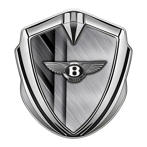 Bentley Emblem Logo Schriftzug Aufkleber Silbertonfarbe mit Kreuzpoliertes Metall Basis Effekt