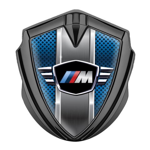 BMW M Power Emblem Logo Schriftzug Aufkleber Graphit Tonfarbe mit Blau Perforierter Stahl Hintergrund