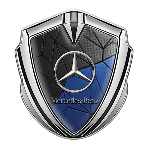 Mercedes Benz Emblem Auto Zeichen Silbertonfarbe mit Blau Schwarzes Mosaik Effekt