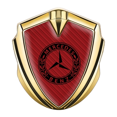Mercedes Benz Emblem Abzeichen selbstklebend Goldtonfarbe mit Rote Carbon Basis und Rundes Logo