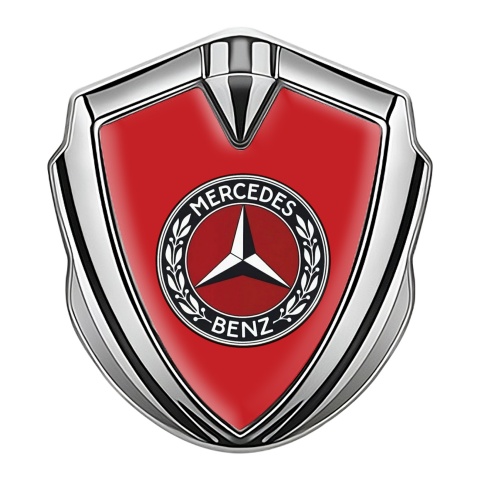 Mercedes Benz Seitenflugel Emblem Aufkleber mit Silbertonfarbe Rote Basis Version